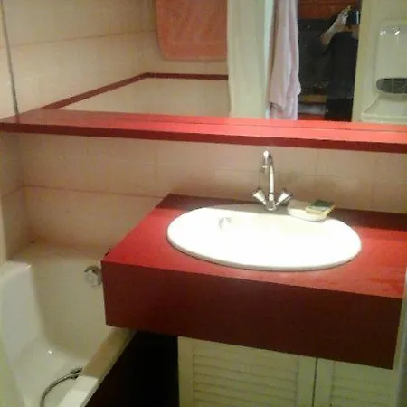 Studio 4 Personnes Avec Piscine *